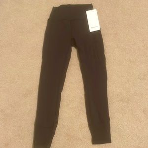 Lulu In Movement 7/8 Tight